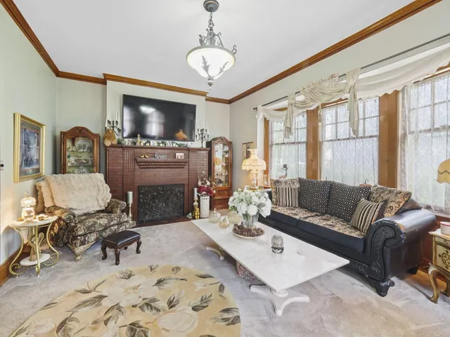 $675,000 | 516 Maple Street, Manistee, MI 49660