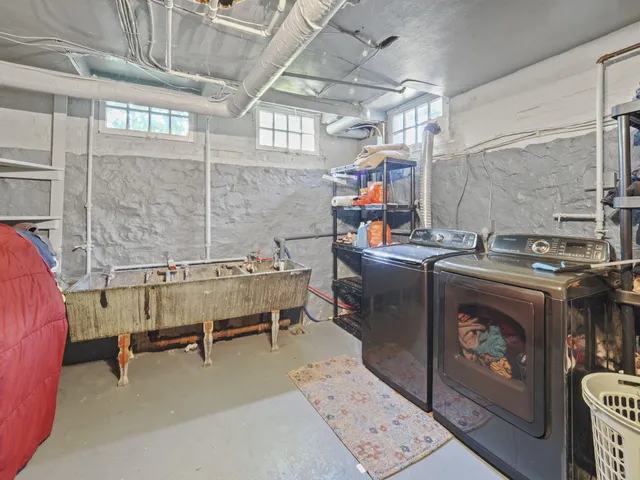 $675,000 | 516 Maple Street, Manistee, MI 49660