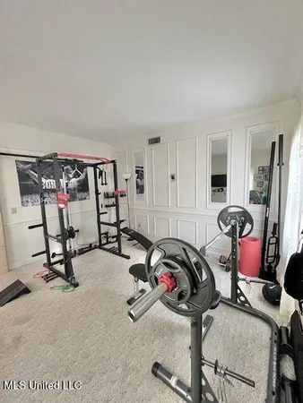 $314,900 | 86 North Crownpointe Drive, Jackson, MS 39211