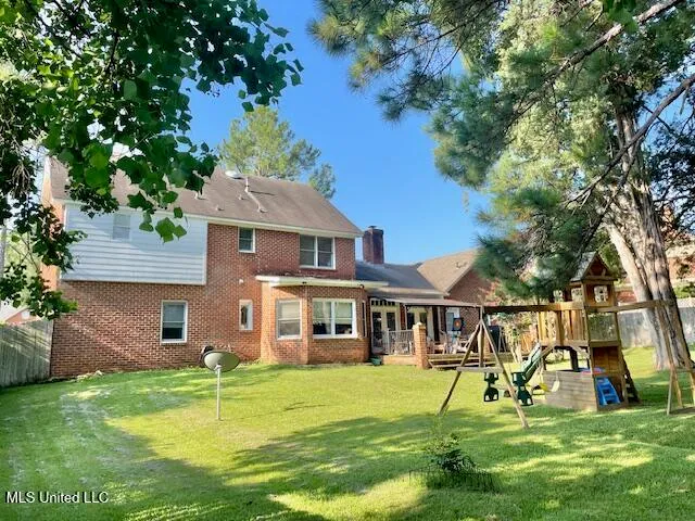 $329,900 | 86 North Crownpointe Drive, Jackson, MS 39211