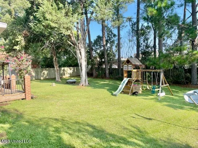 $329,900 | 86 North Crownpointe Drive, Jackson, MS 39211