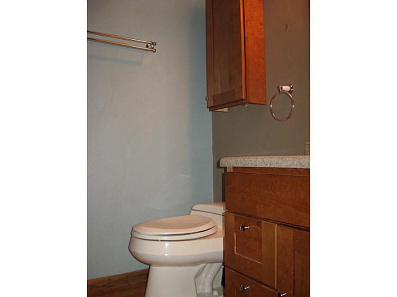 1825 Cowling Road Scottdale, PA 15683 - Photo 13 of 19 Full Bath.