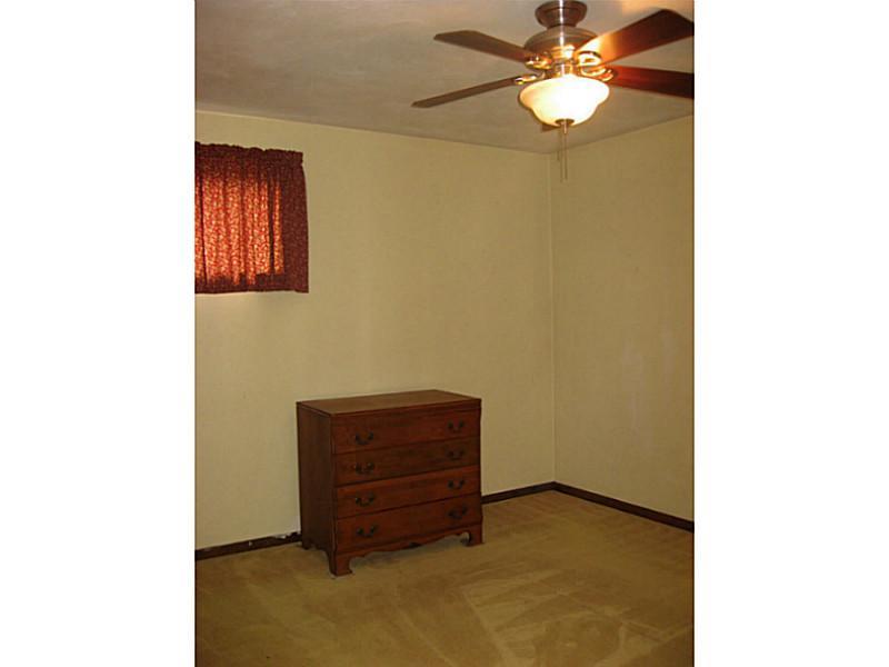 1825 Cowling Road Scottdale, PA 15683 - Photo 15 of 19 Bedroom.