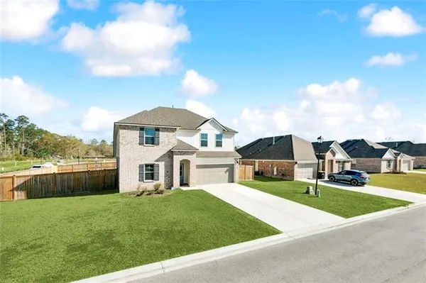 $2,750 | 40531 Cypress Reserve Boulevard, Ponchatoula, LA 70454