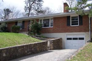 912 Glenn Ridge Road Northwest Roanoke, VA 24017 - Photo 1 of 9 Front