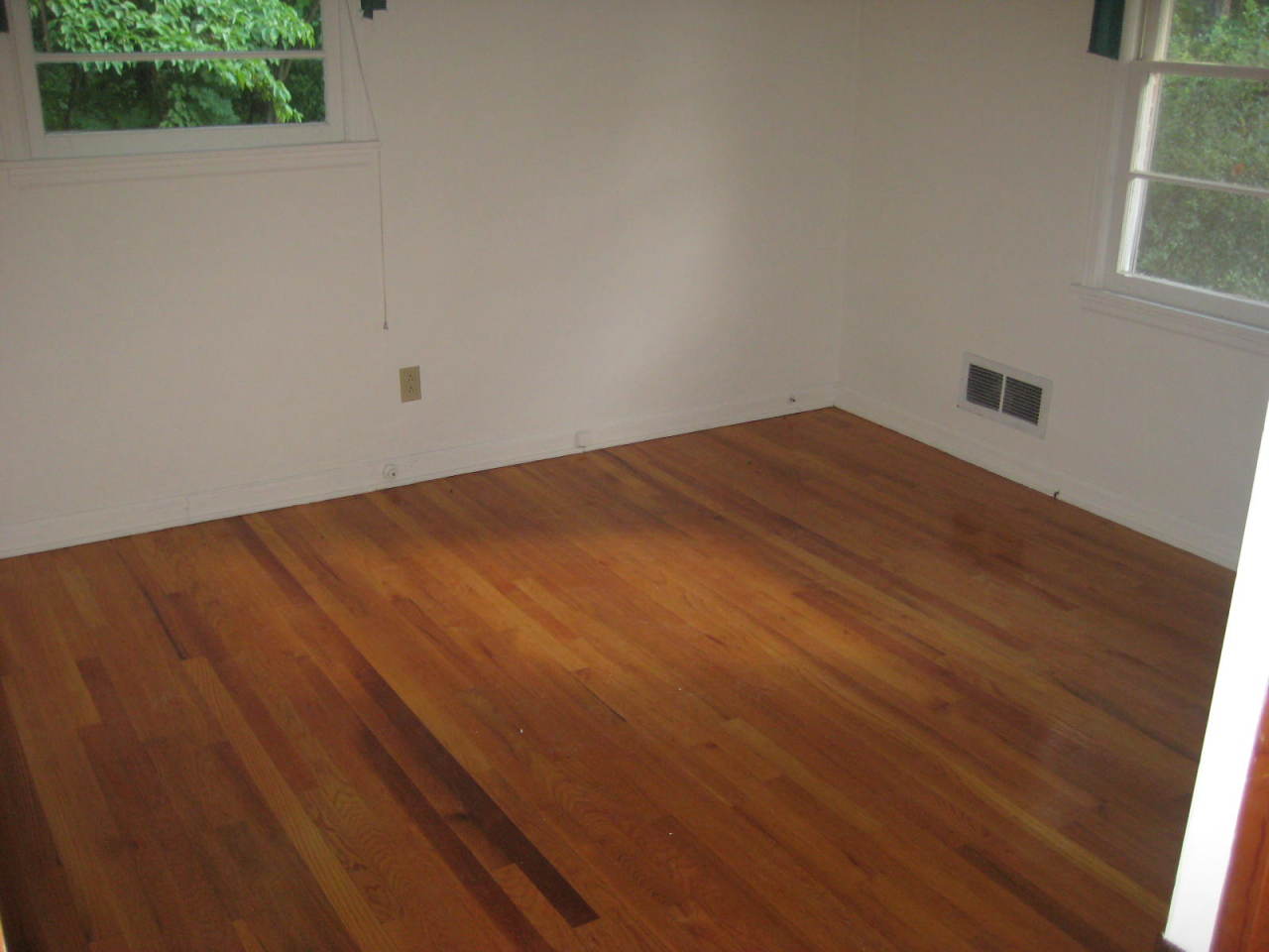912 Glenn Ridge Road Northwest Roanoke, VA 24017 - Photo 6 of 9 Bed Room