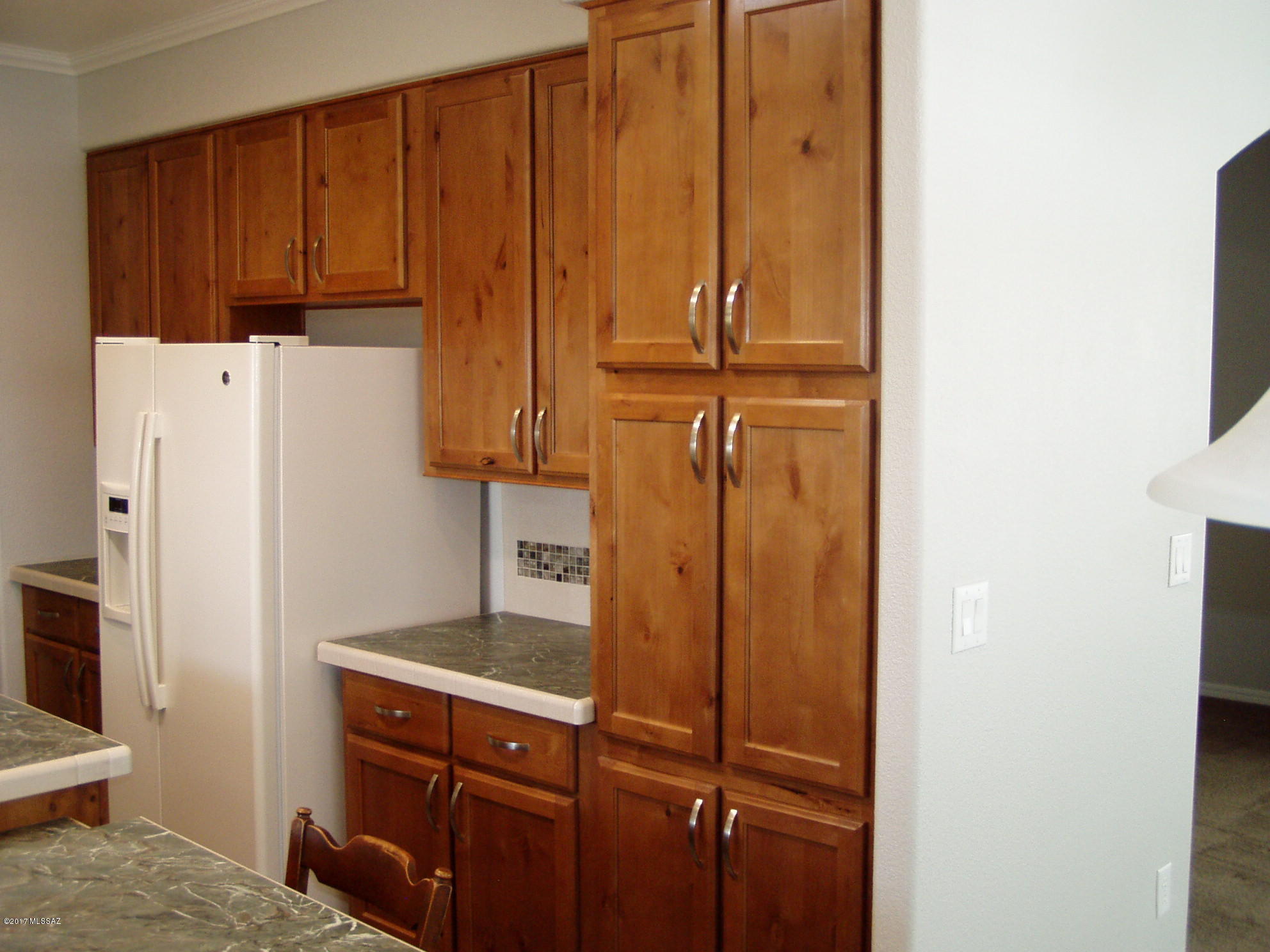 5572 West Rafter Cir Street Tucson, AZ 85713 - Photo 8 of 17 Gallery Image 8