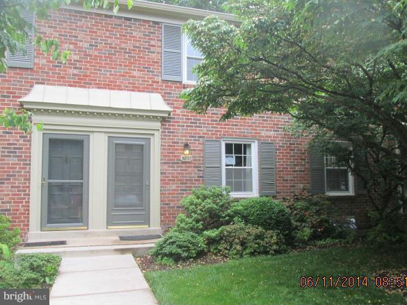 5833 Rexford Drive, Unit 715 Springfield, VA 22152 - Photo 1 of 9 Exterior (Front)