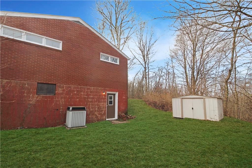 1194 Gringo Clinton Road Aliquippa, PA 15001 - Photo 14 of 14 Gallery Image 14