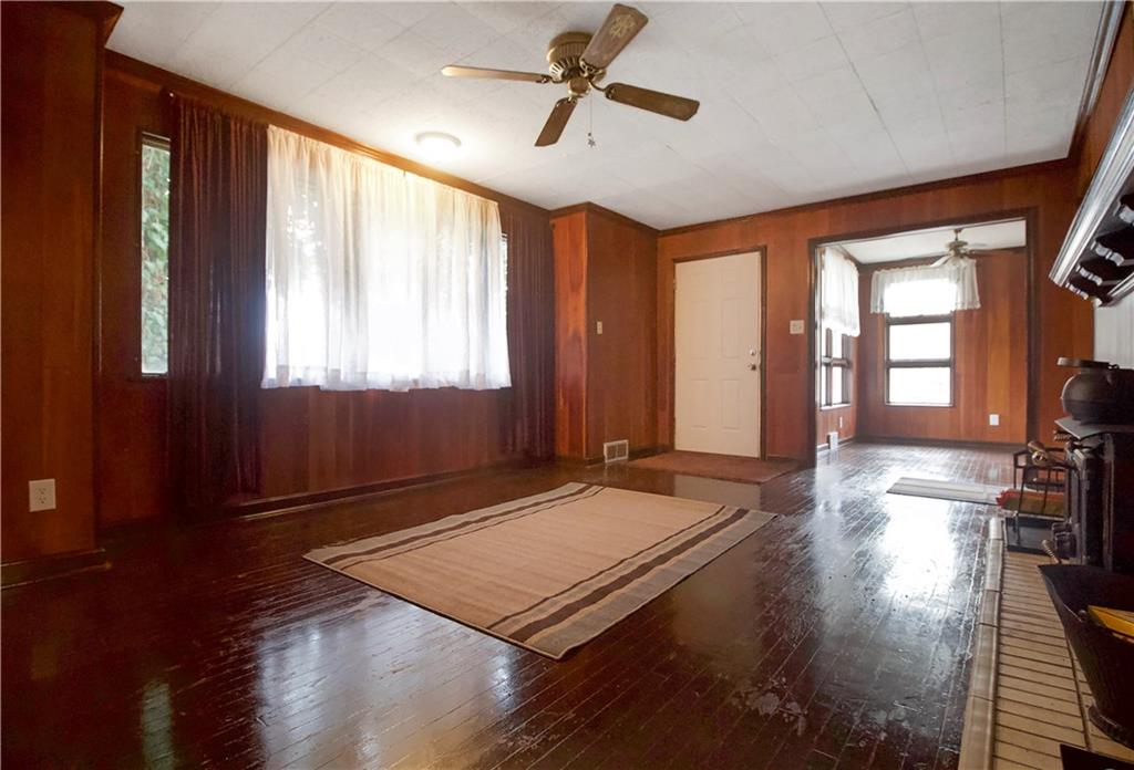 1194 Gringo Clinton Road Aliquippa, PA 15001 - Photo 4 of 14 Gallery Image 4