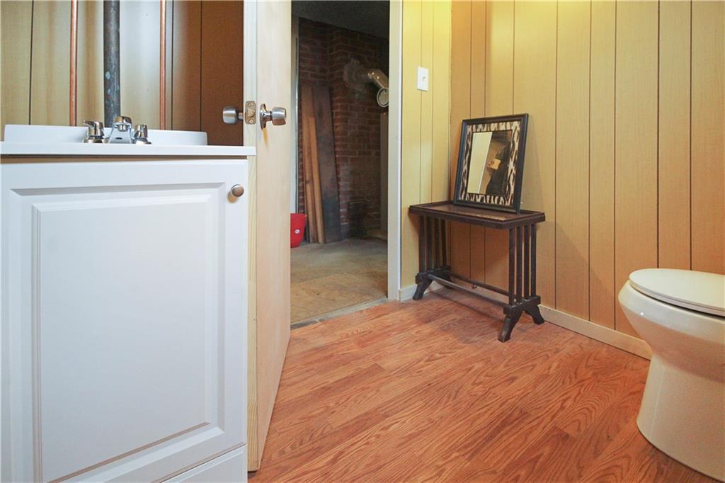 1194 Gringo Clinton Road Aliquippa, PA 15001 - Photo 6 of 14 Gallery Image 6