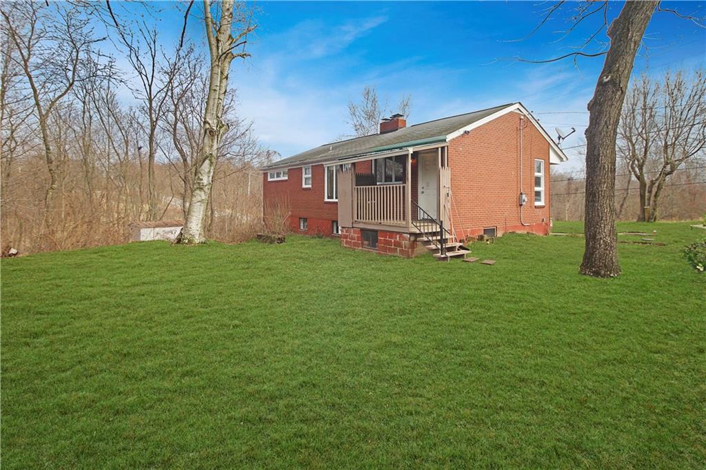1194 Gringo Clinton Road Aliquippa, PA 15001 - Photo 8 of 14 Gallery Image 8