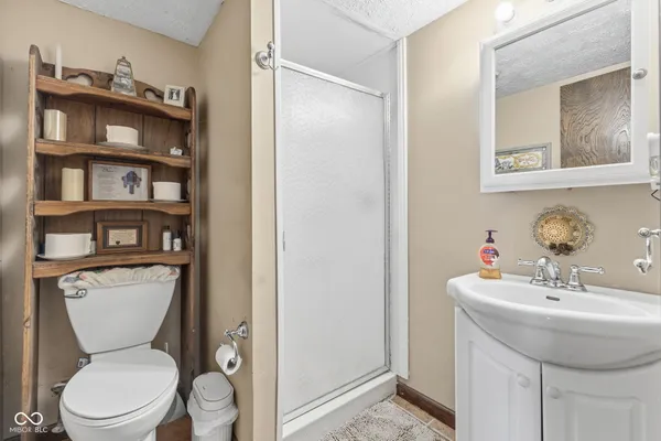 $499,900 | 2367 East 400th Street North, Whiteland, IN 46184
