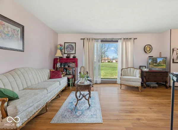 $499,900 | 2367 East 400th Street North, Whiteland, IN 46184