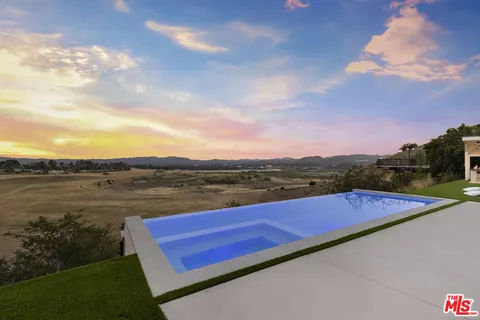 $3,495,000 | 22328 South Summit Ridge Circle, Chatsworth, CA 91311