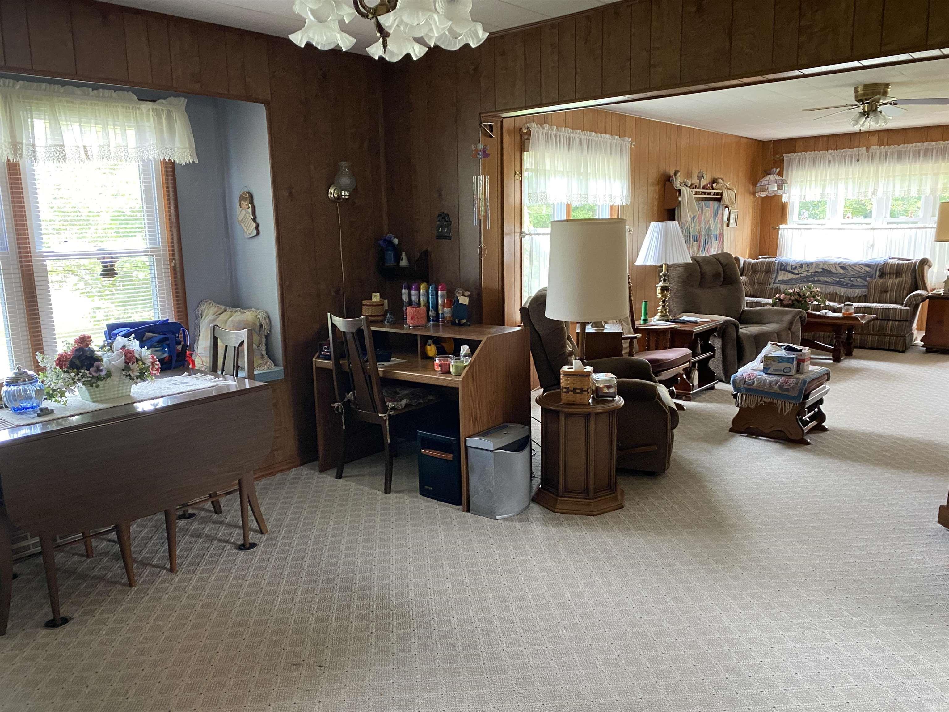 672 South St Road Winslow, IN 47598 - Photo 6 of 26