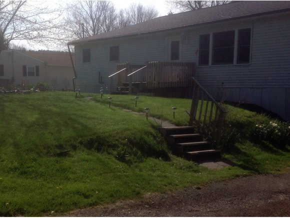 344 East Hill Road Binghamton, NY 13901 - Photo 2 of 21