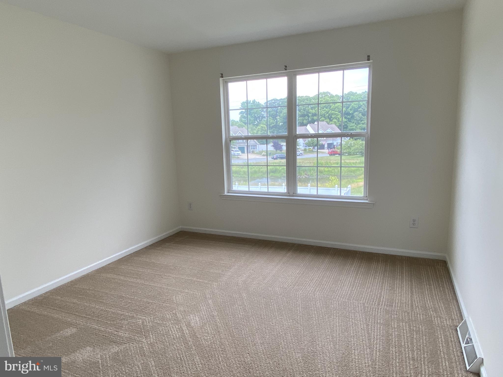 437 Worchester Drive Dover, DE 19904 - Photo 15 of 23 Second Bedroom