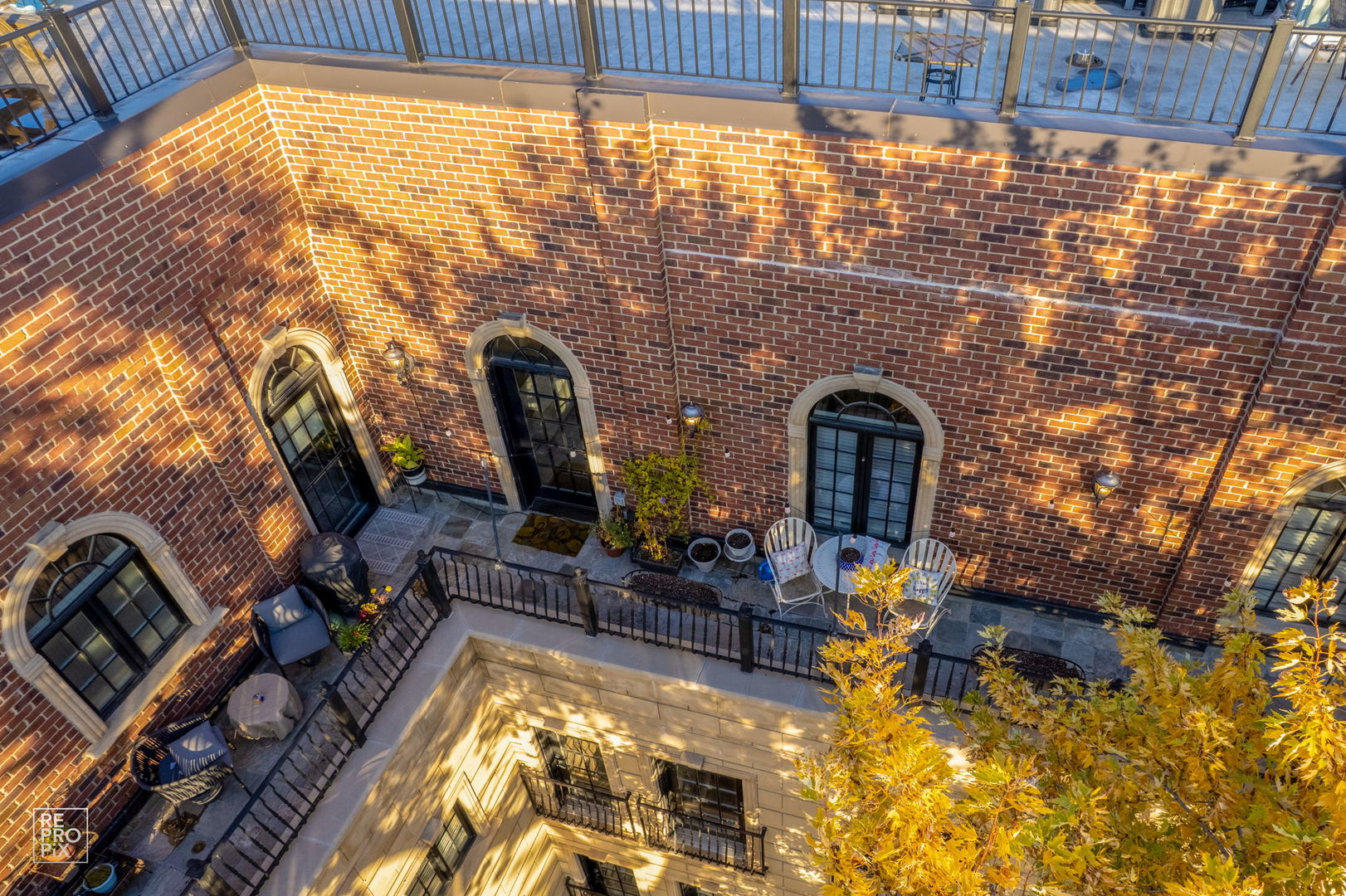 1526 West Monroe Street, Unit PH3 Chicago, IL 60607 - Photo 19 of 19 a view of swimming pool with outdoor seating