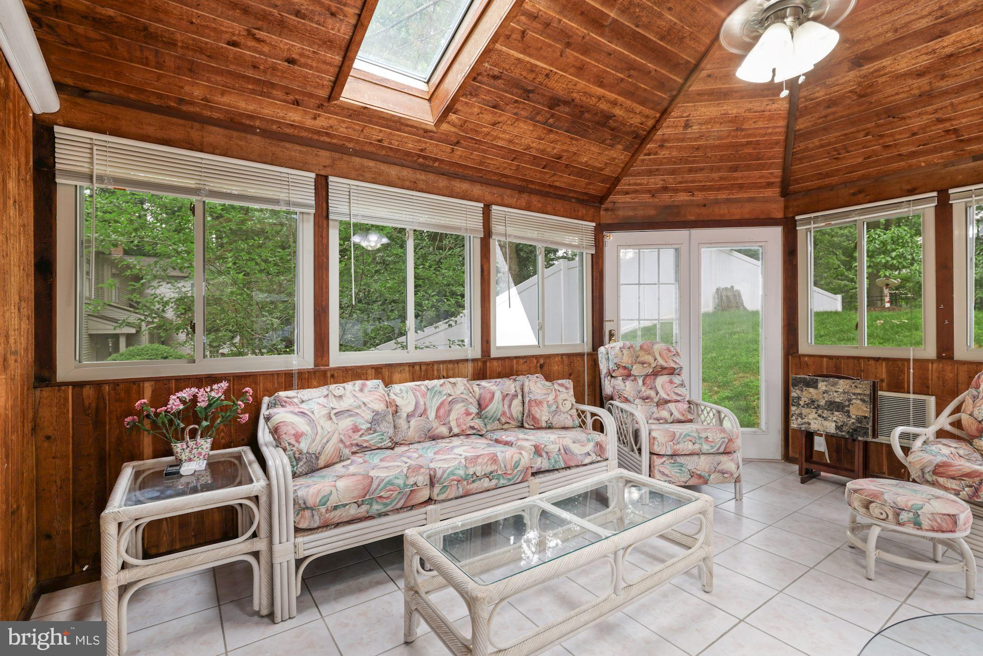 7304 Brickyard Road Potomac, MD 20854 - Photo 18 of 40