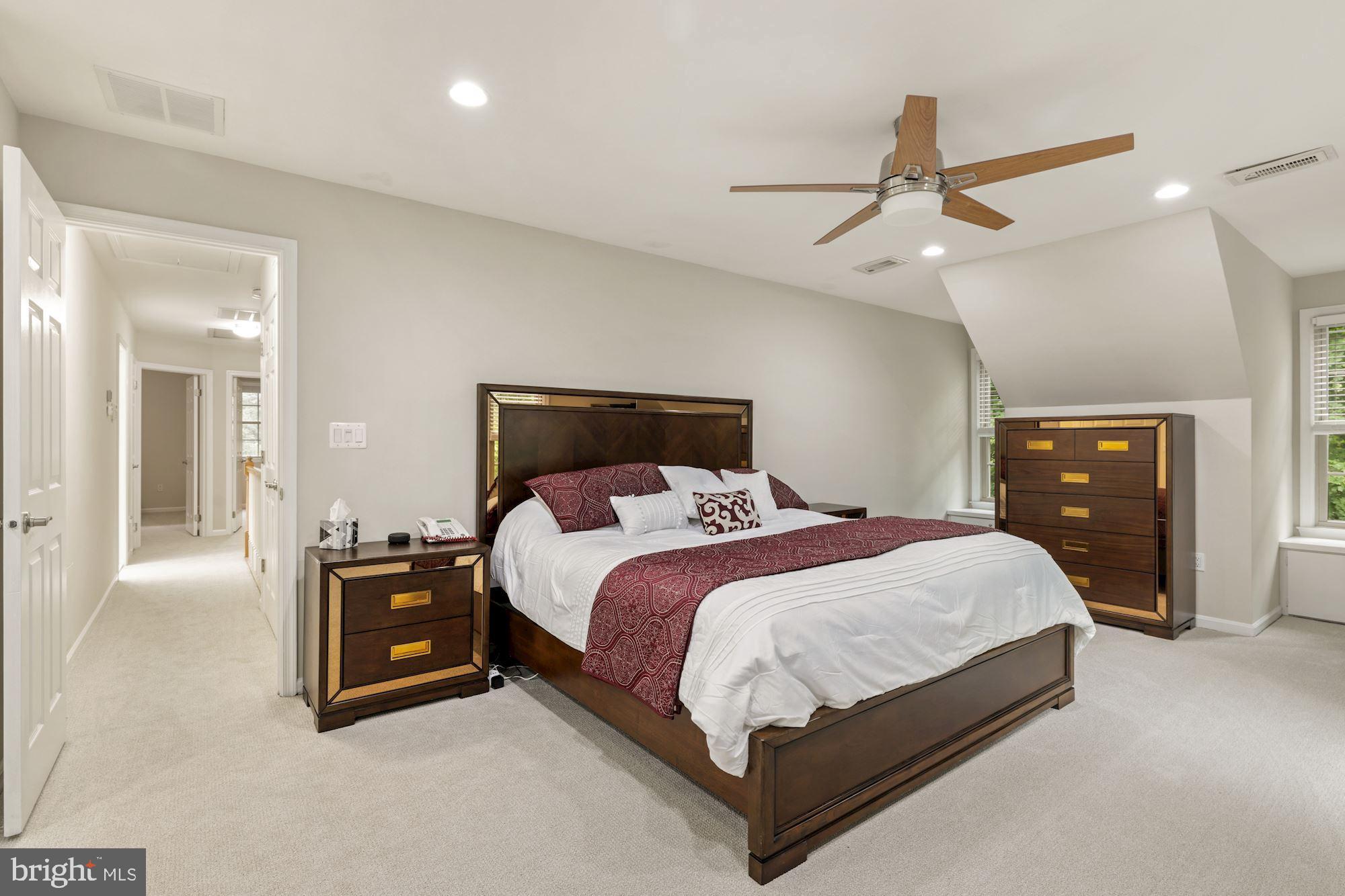 7304 Brickyard Road Potomac, MD 20854 - Photo 24 of 40