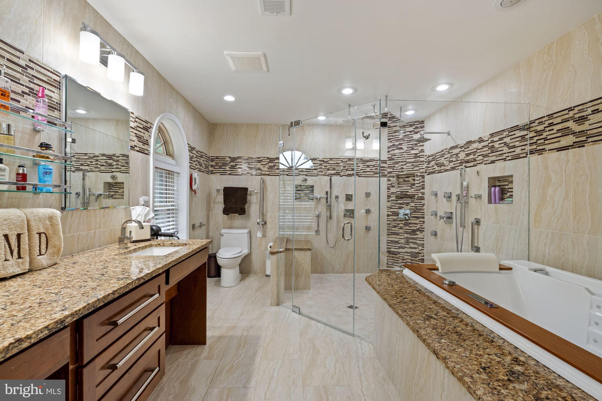 7304 Brickyard Road Potomac, MD 20854 - Photo 26 of 40