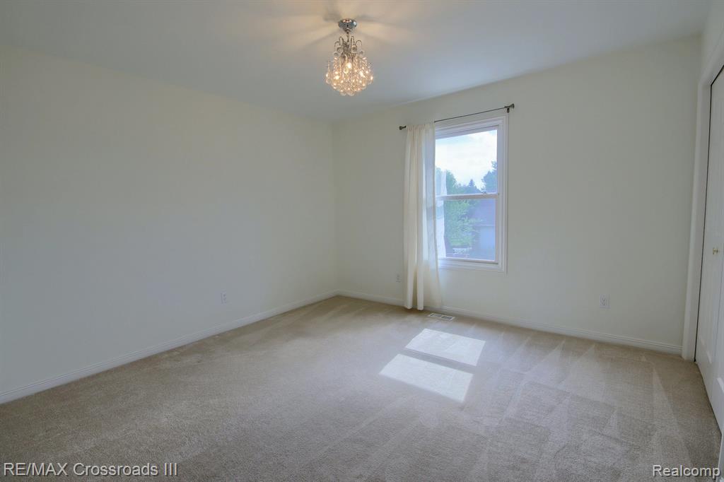 6446 Wilson Road Ann Arbor, MI 48108 - Photo 19 of 27