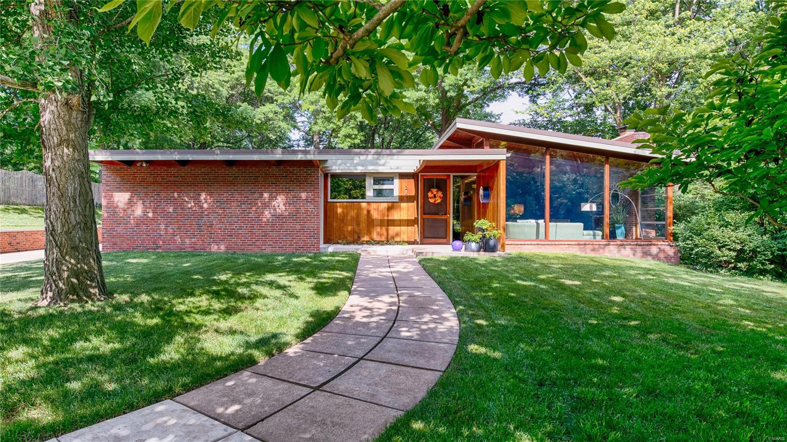 219 Graybridge Road Ladue, MO 63124 - Photo 35 of 35 Gallery Image 35