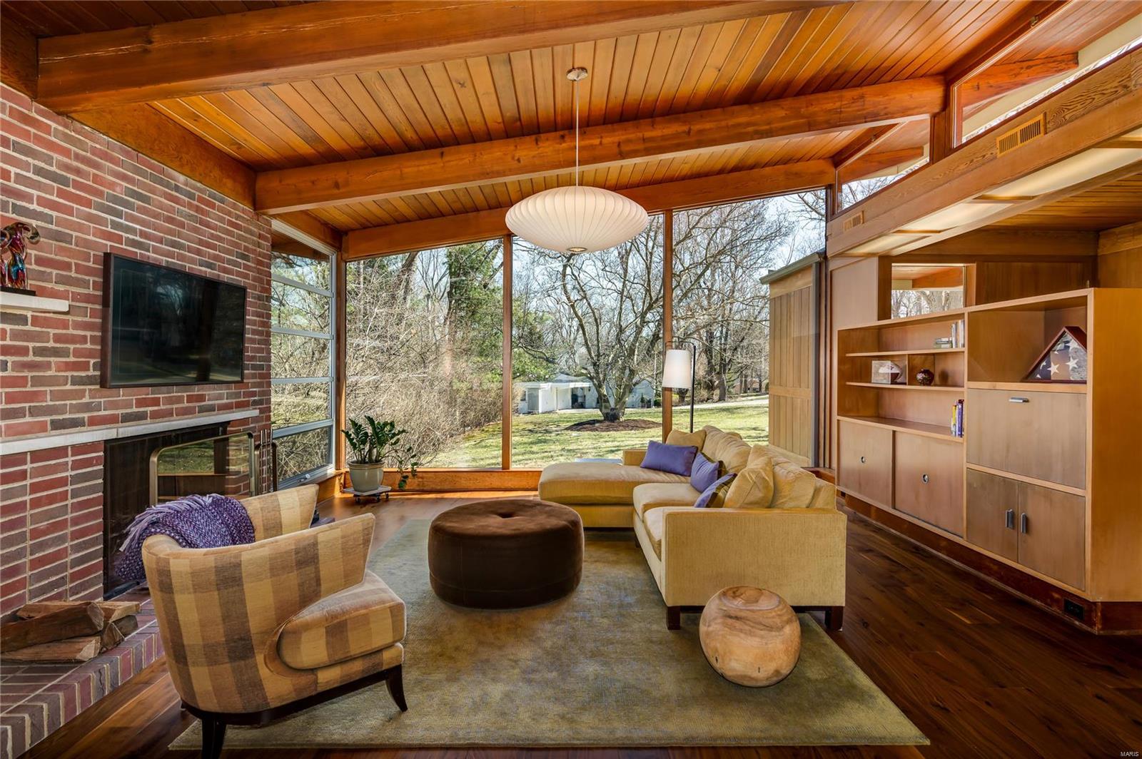 219 Graybridge Road Ladue, MO 63124 - Photo 5 of 35 Gallery Image 5