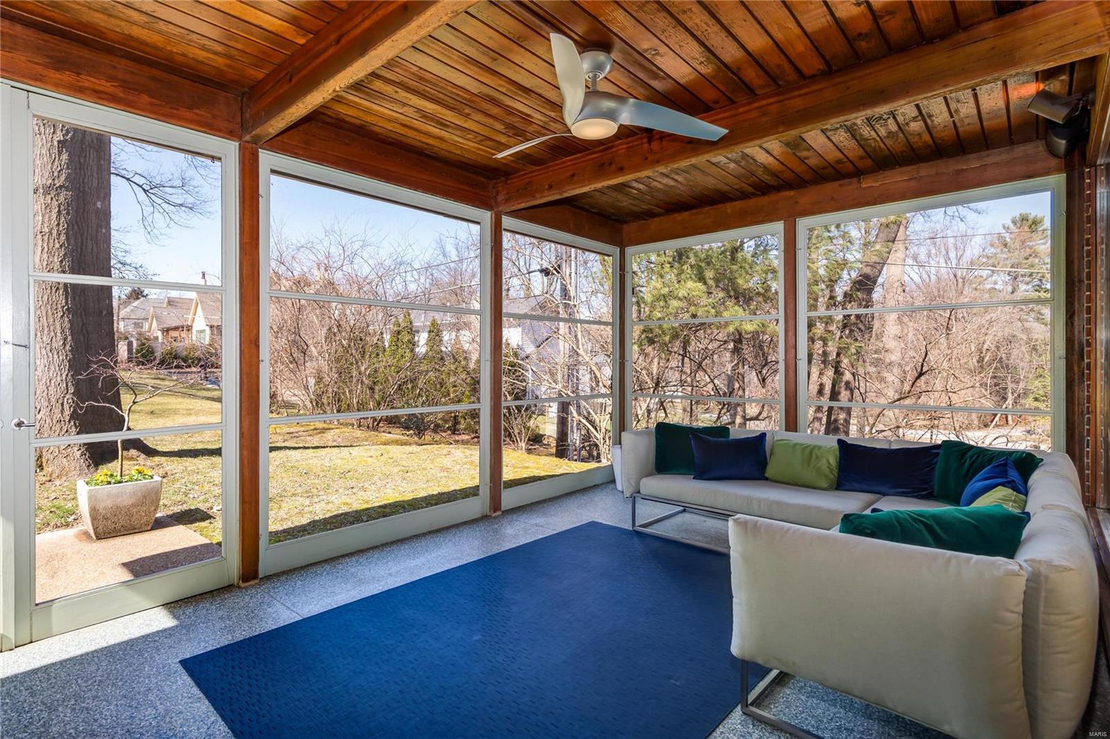219 Graybridge Road Ladue, MO 63124 - Photo 10 of 35 Gallery Image 10