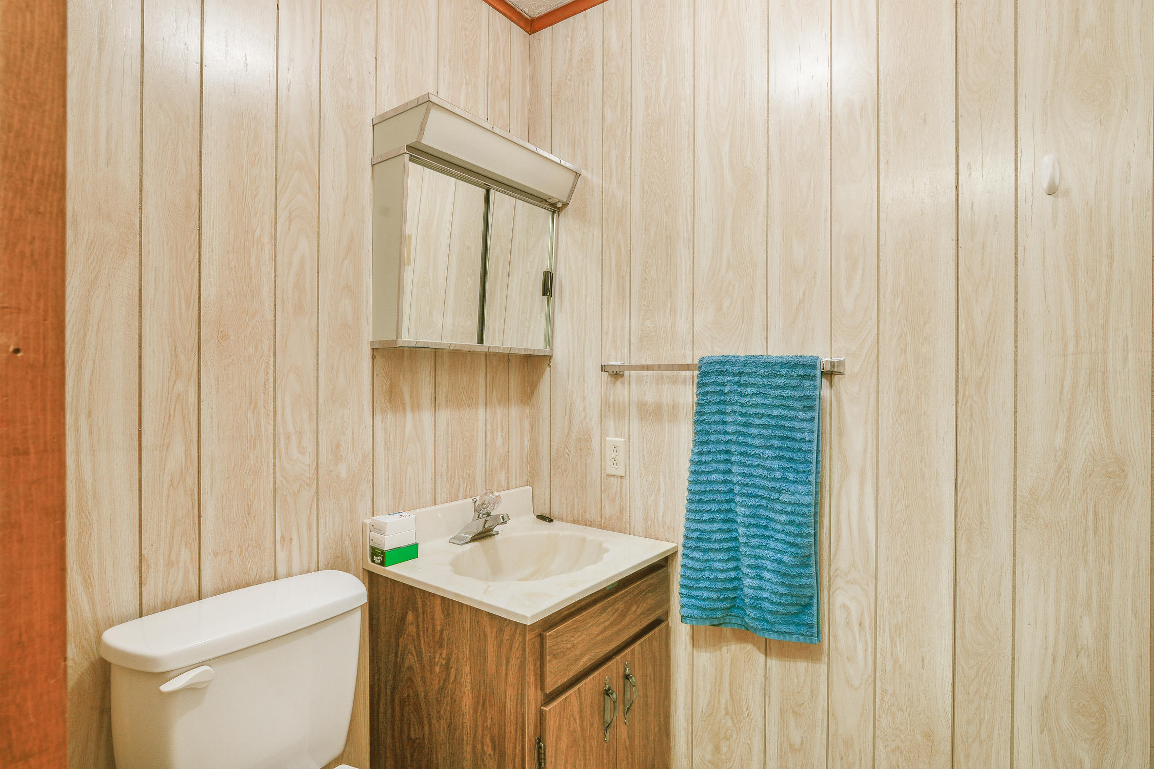1177 Bailey Bridge Road Limestone, TN 37681 - Photo 23 of 48 1177 Bailey full bath laundry 2