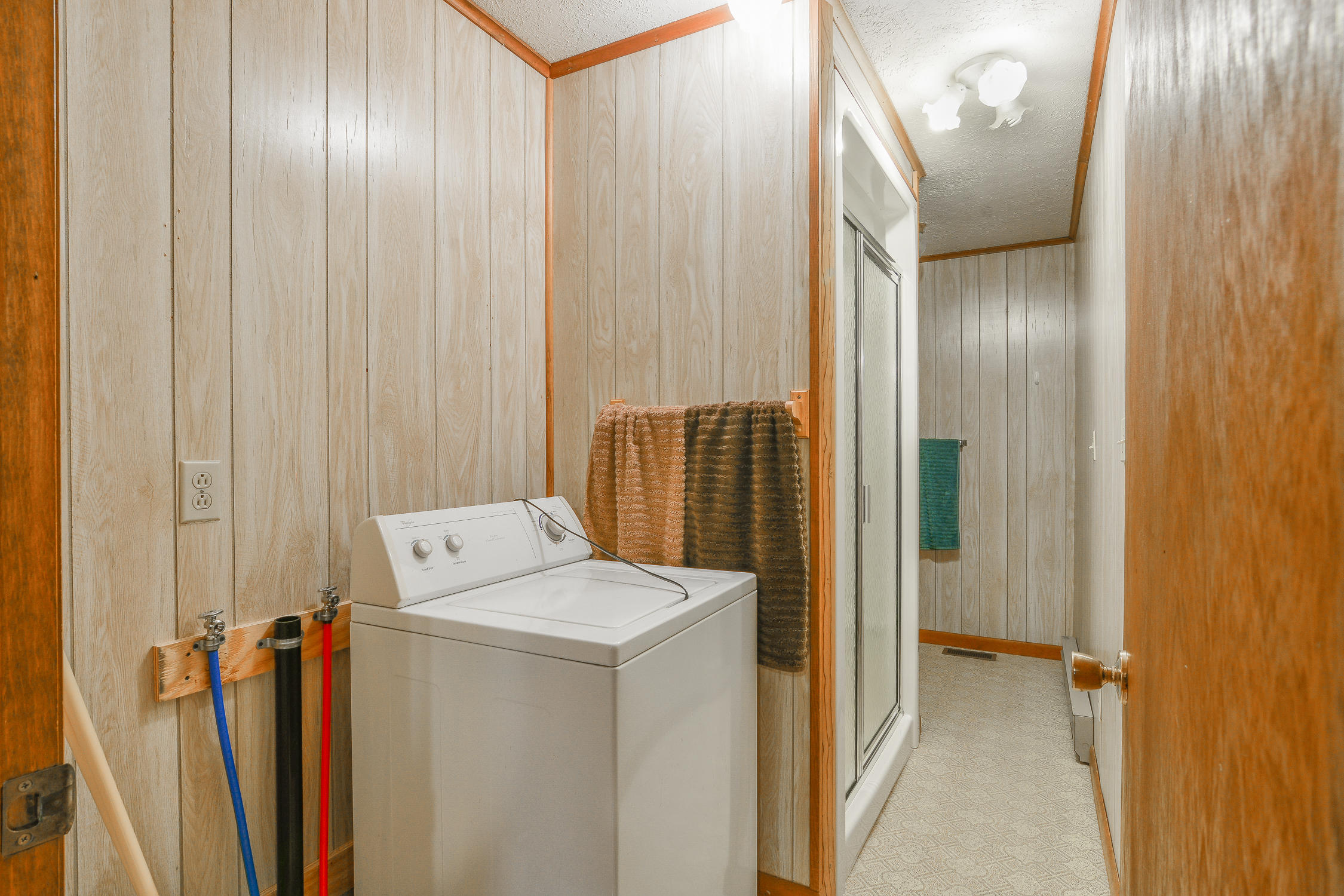 1177 Bailey Bridge Road Limestone, TN 37681 - Photo 24 of 48 1177 Bailey full bath laundry 1