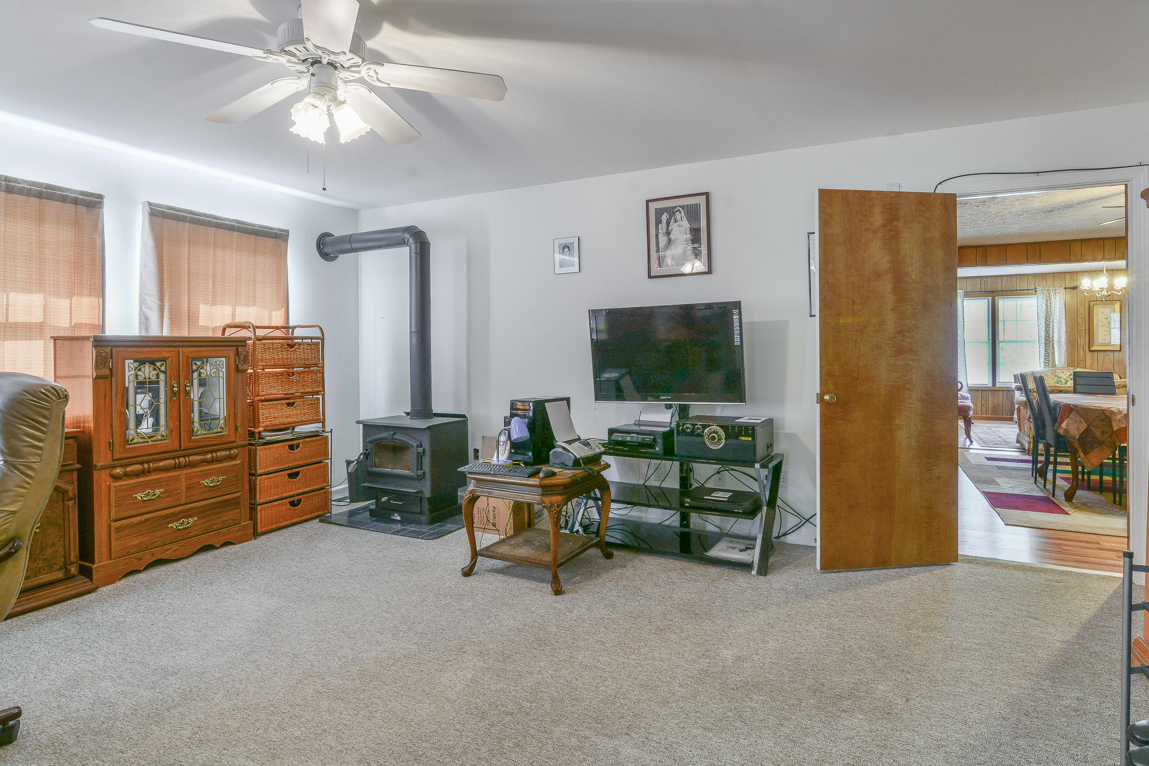 1177 Bailey Bridge Road Limestone, TN 37681 - Photo 33 of 48 1177 Bailey family room 2