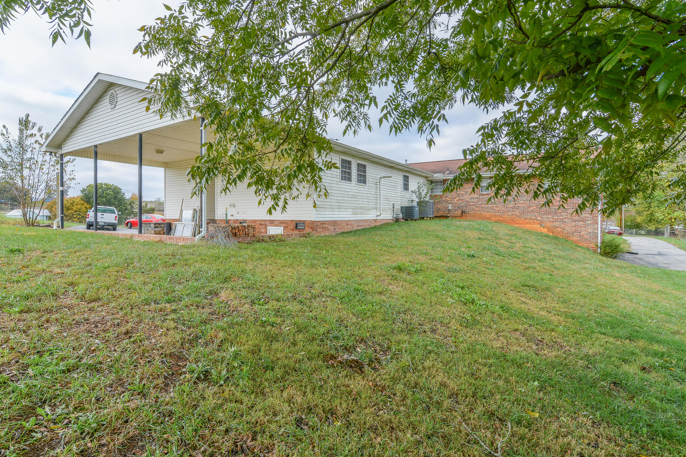 1177 Bailey Bridge Road Limestone, TN 37681 - Photo 46 of 48 1177 Bailey rear right