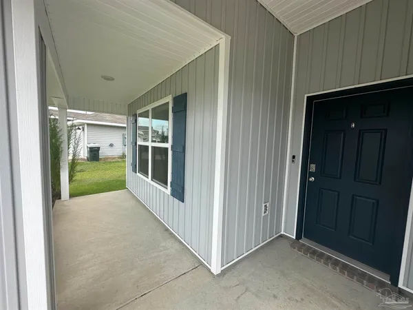 $2,195 | 7565 Steeplechase Boulevard, Pensacola, FL 32526