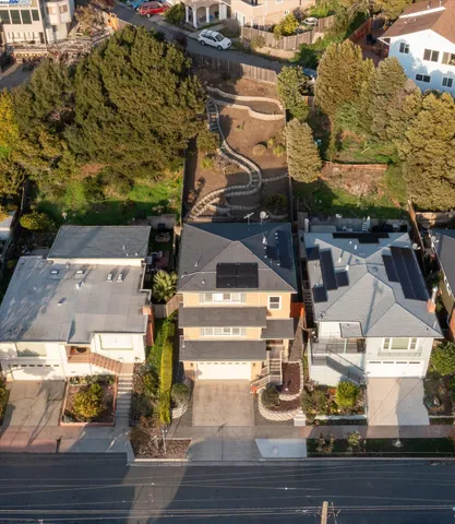 $828,000 | 1564 Santa Clara Street, Richmond, CA 94804