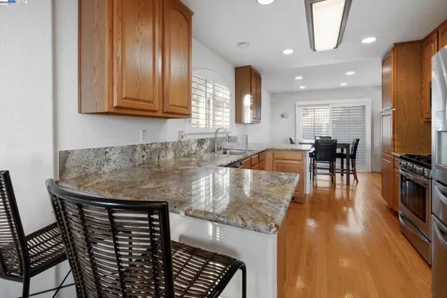 $828,000 | 1564 Santa Clara Street, Richmond, CA 94804