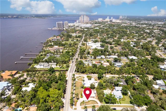 a view of an outdoor space and a yard