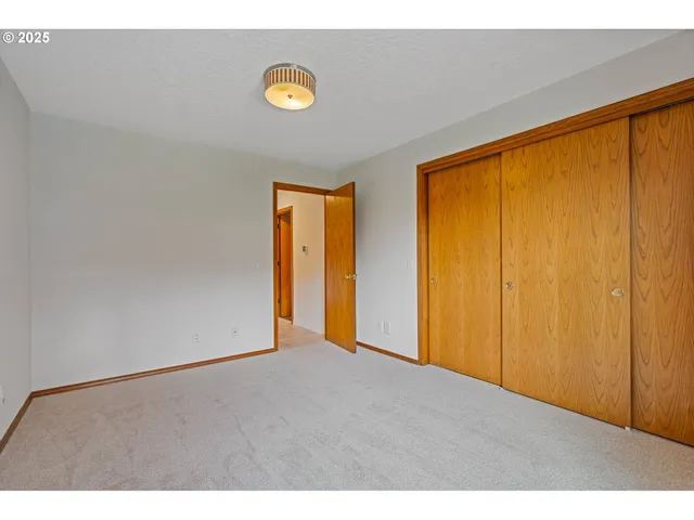 $1,995,000 | 954 South A Street, Washougal, WA 98671