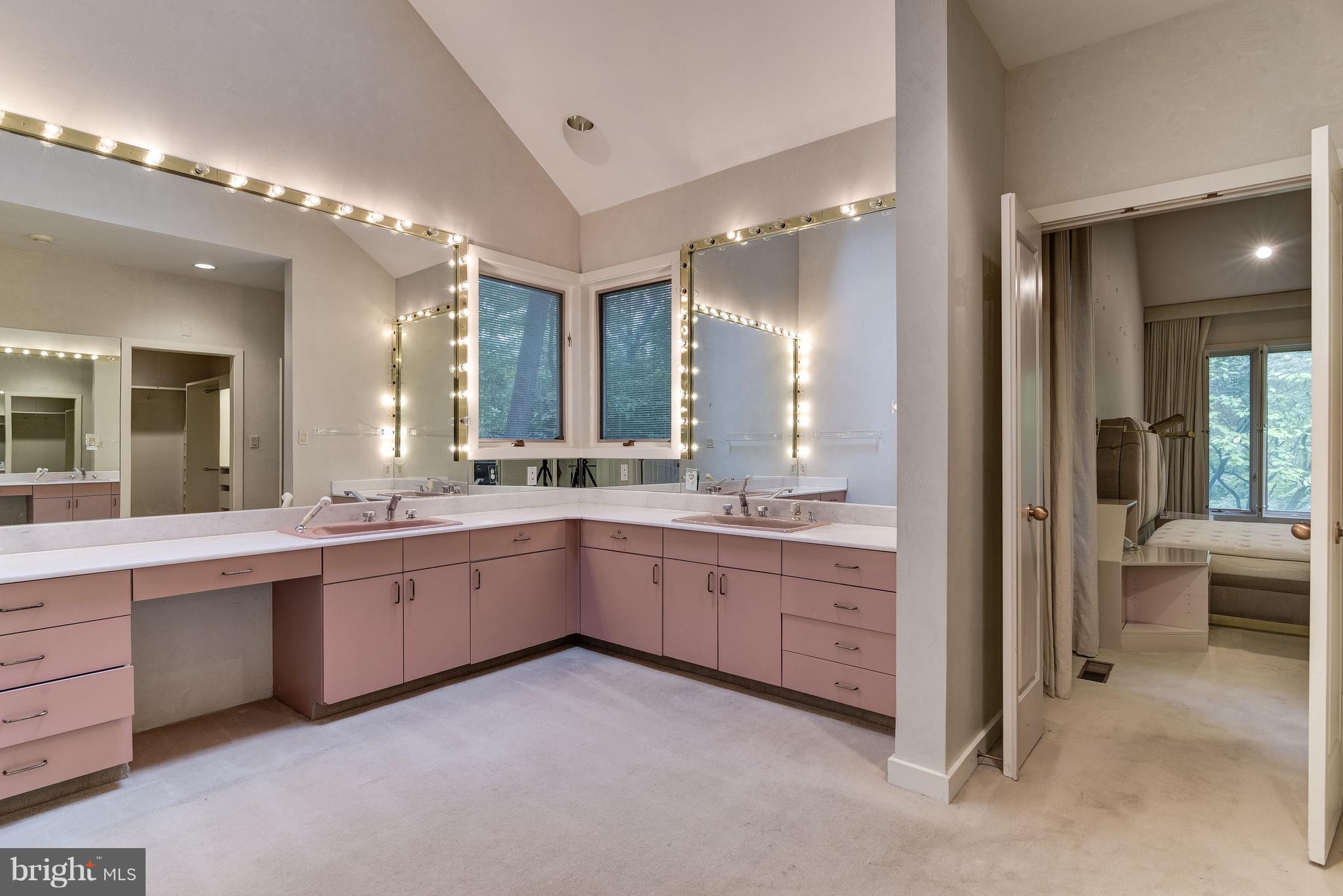 8925 Burning Tree Road Bethesda, MD 20817 - Photo 13 of 22 Owner's Suite Dressing Room