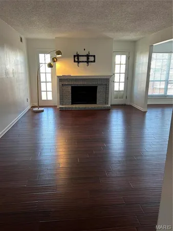 $1,995 | 14471 Bantry Lane, Unit 16, Chesterfield, MO 63017