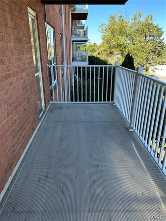 $1,995 | 14471 Bantry Lane, Unit 16, Chesterfield, MO 63017