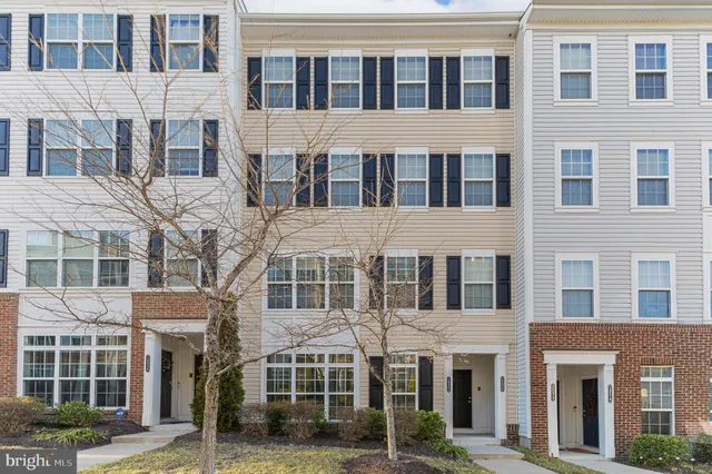 $395,000 | 16882 Porters Inn Drive, Dumfries, VA 22026