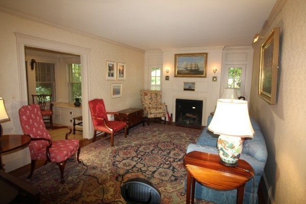 27 Howitt Road Boston, MA 02132 - Photo 2 of 19 Gallery Image 2