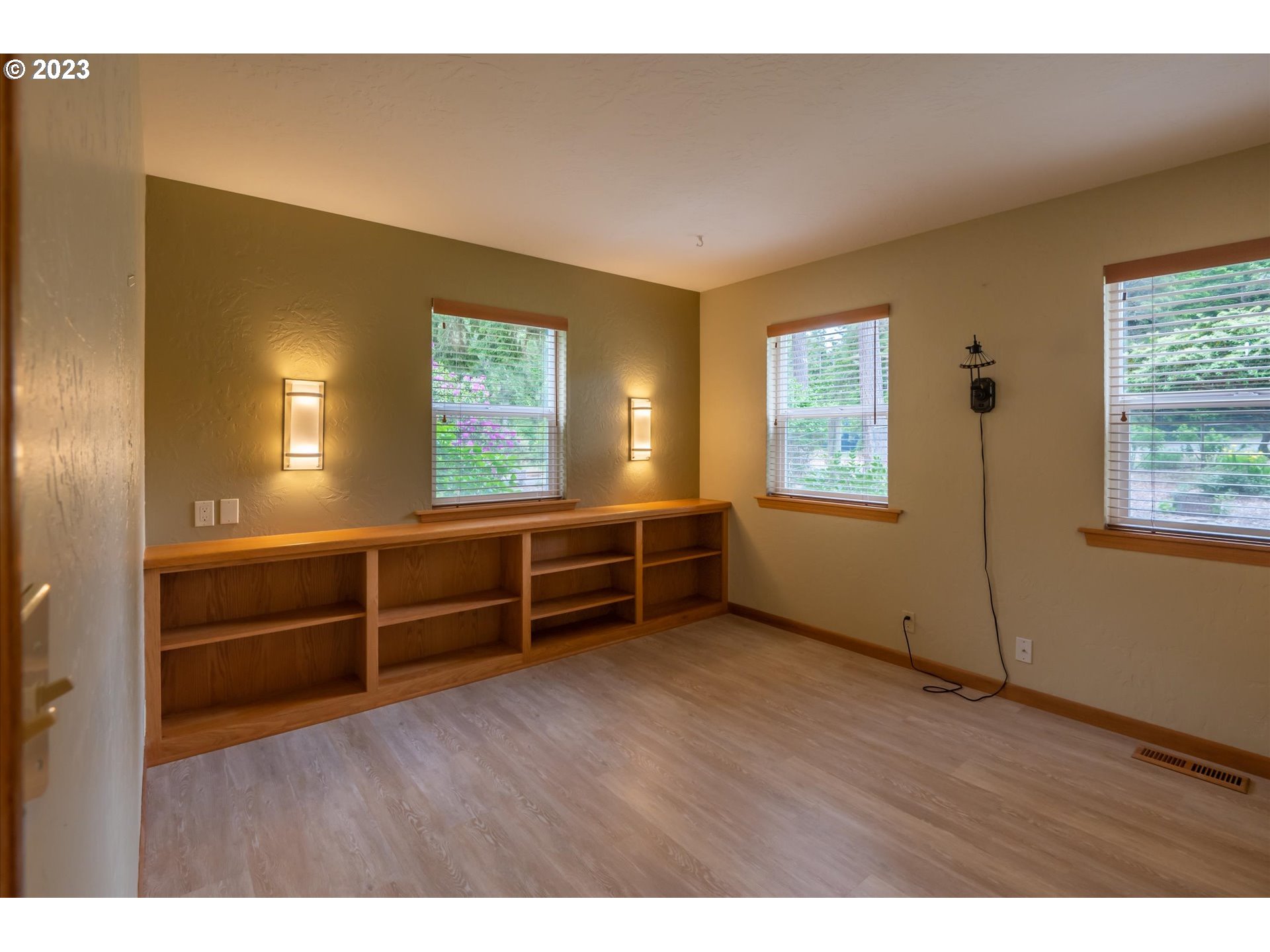 57264 Dodger Road Bandon, OR 97411 - Photo 24 of 44 Gallery Image 24