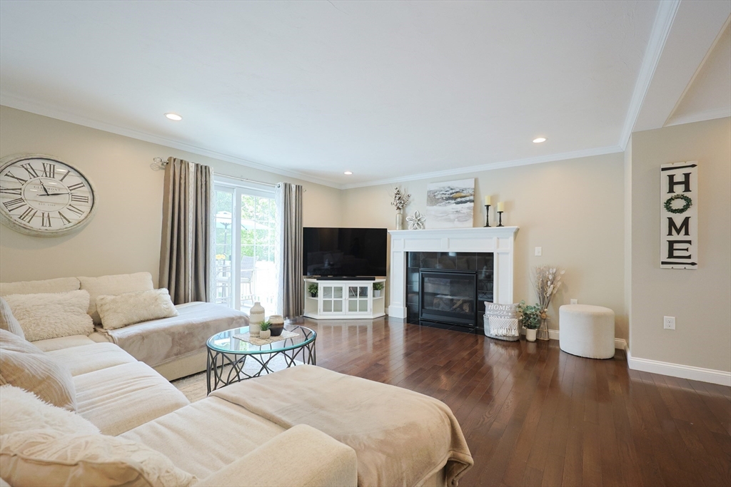 5 Mendon Road, Unit D Attleboro, MA 02703 - Photo 3 of 42