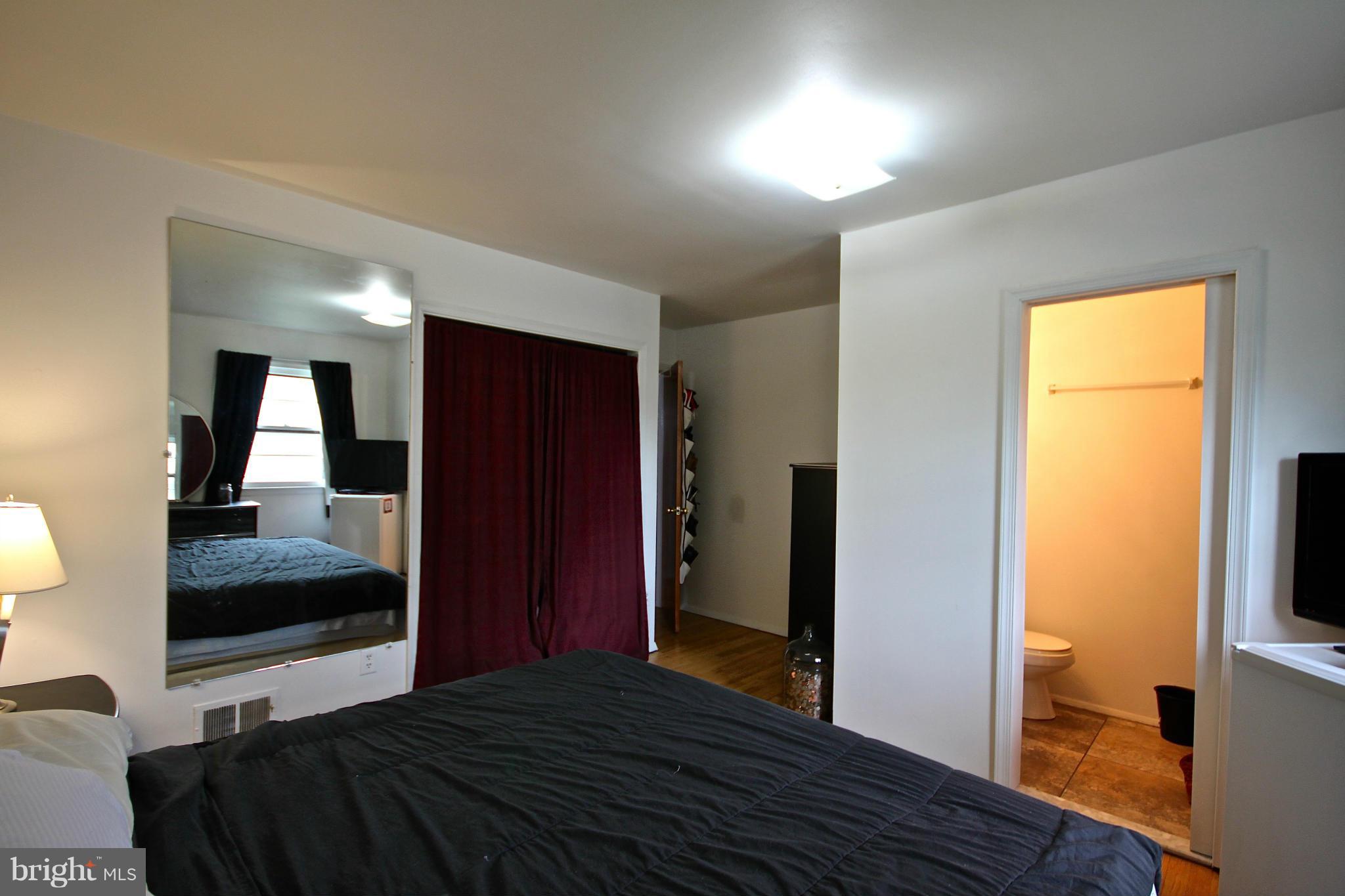 1915 Potomac Road Edgewater, MD 21037 - Photo 15 of 20 Bedroom (Master)