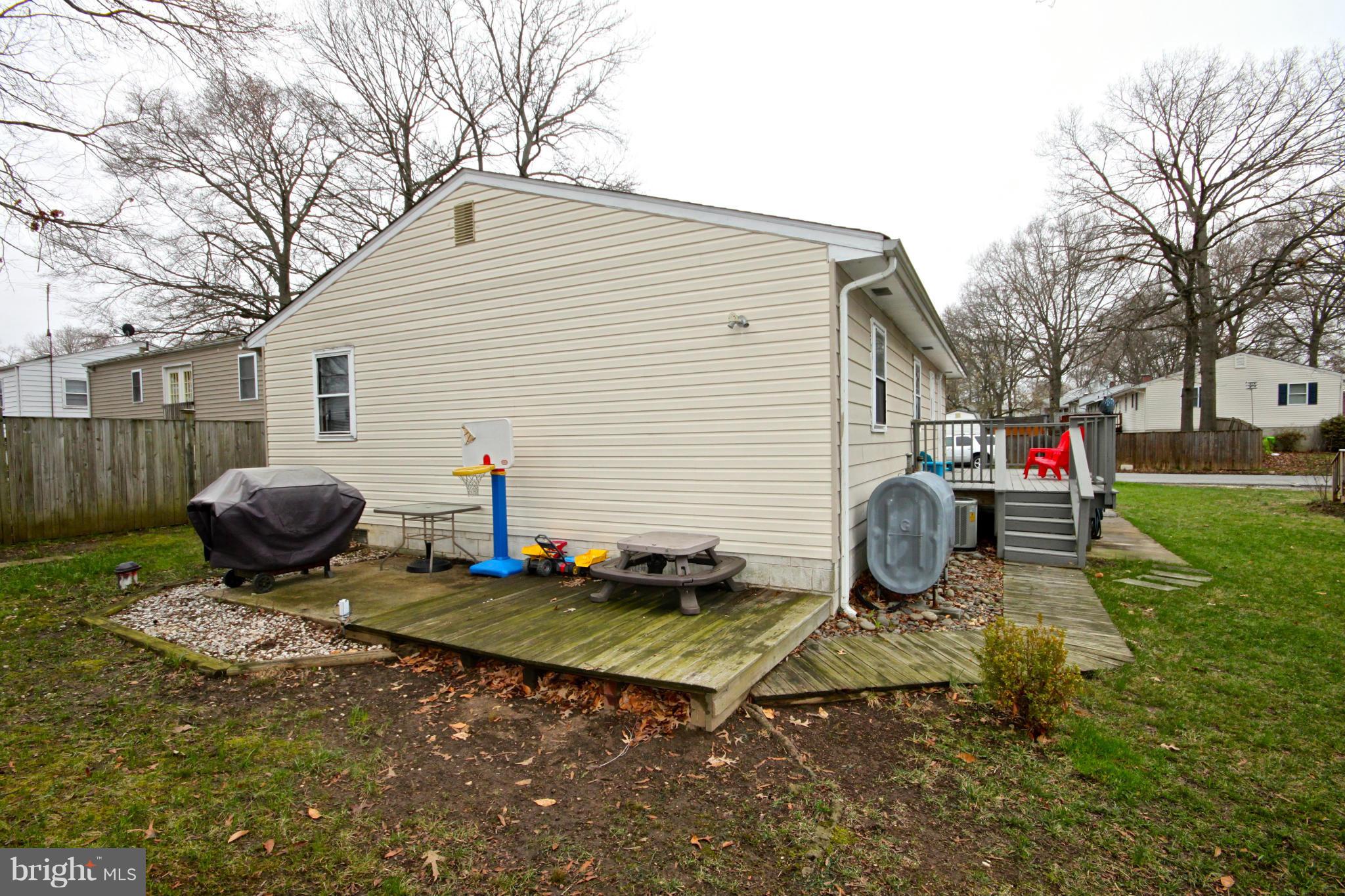 1915 Potomac Road Edgewater, MD 21037 - Photo 18 of 20 Exterior (Rear)
