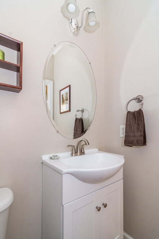 98 Heritage Avenue Ashland, MA 01721 - Photo 13 of 33