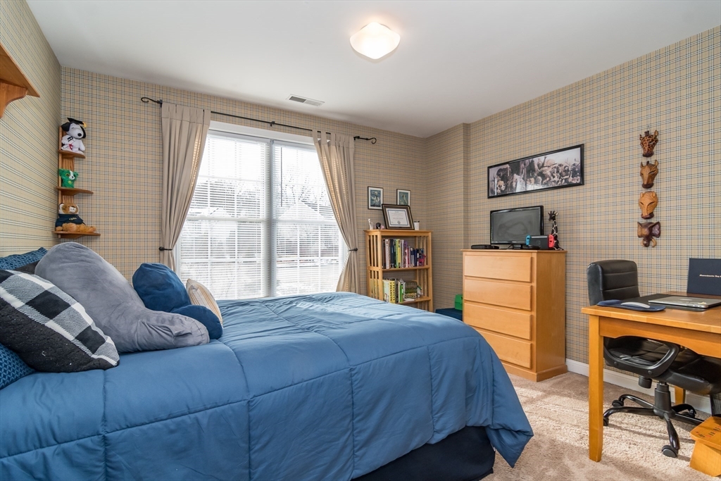 98 Heritage Avenue Ashland, MA 01721 - Photo 20 of 33